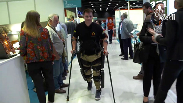 Paraplégie : remarcher grâce à l’exosquelette ReWalk